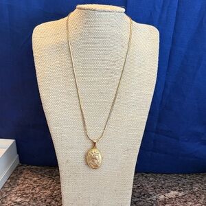 Gold Pendant Necklace with Intricate Design